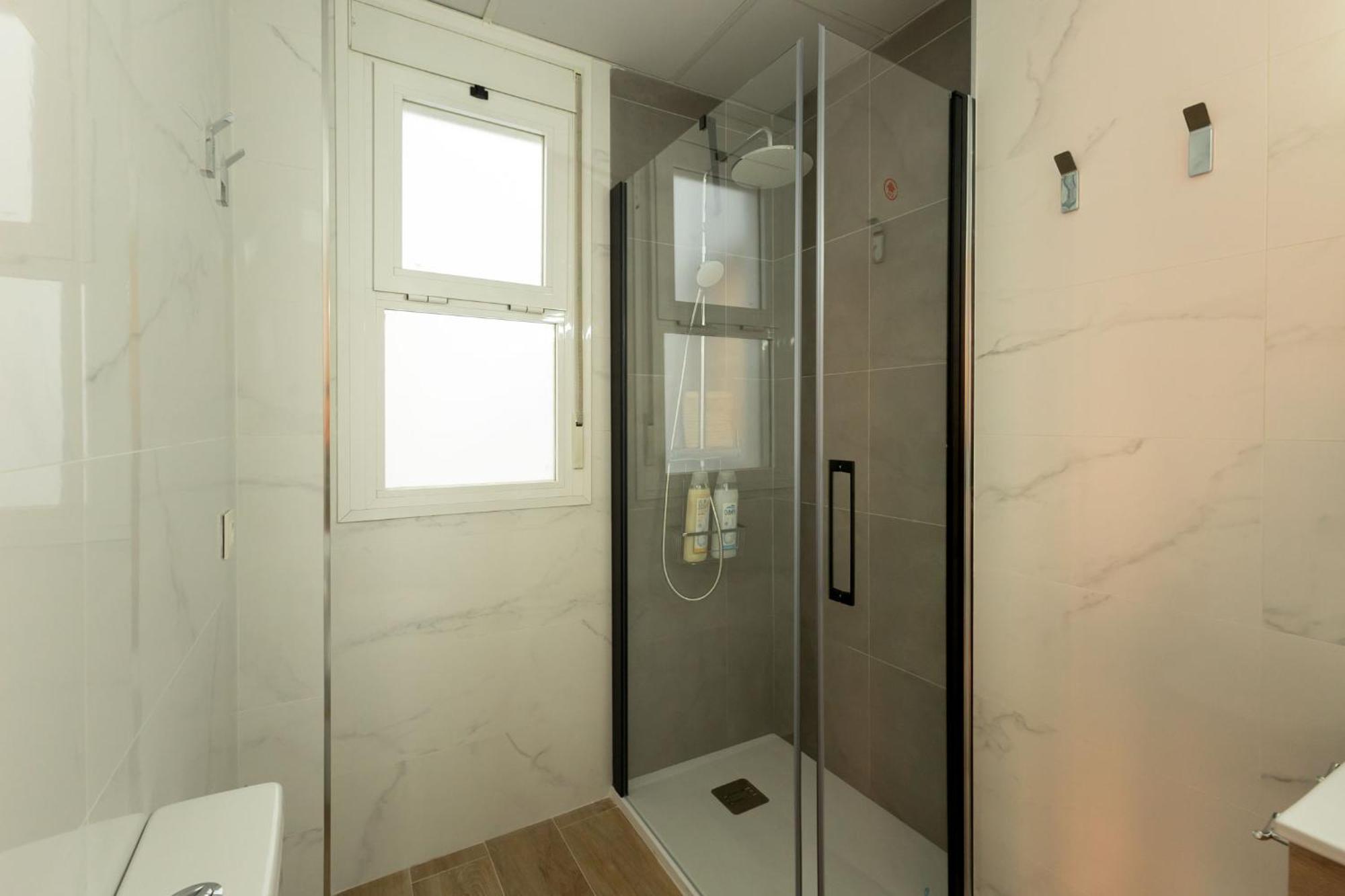 Charming 2 Bedroom Apartment At San Marcos Plaza By Ocityzen Sevilla Exterior foto